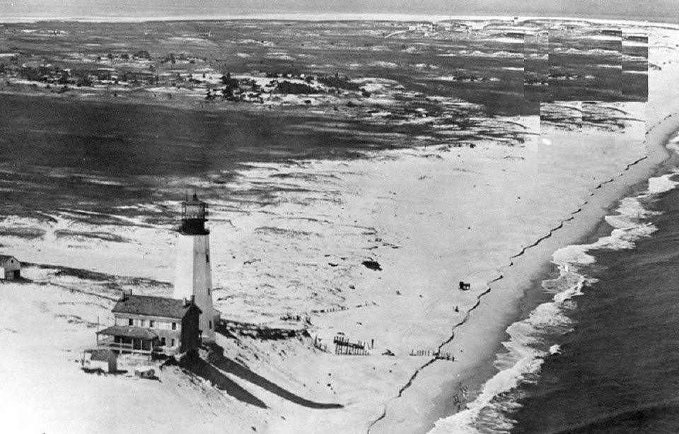 Cape Henlopen Lighthouse in DE circa 1925