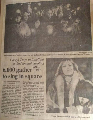 CHERYL TIGGS AND 6000 OTHERS CAROLING ON THE SQUARE IN WILM DE 1982