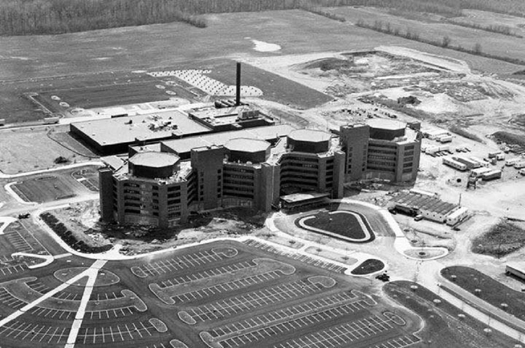 Christiana Hospital under construction in DE 1985