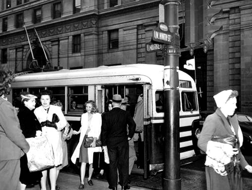 Delaware Coach Company Brill Trolley at Market and 9th Street in Wilmington DE 1950