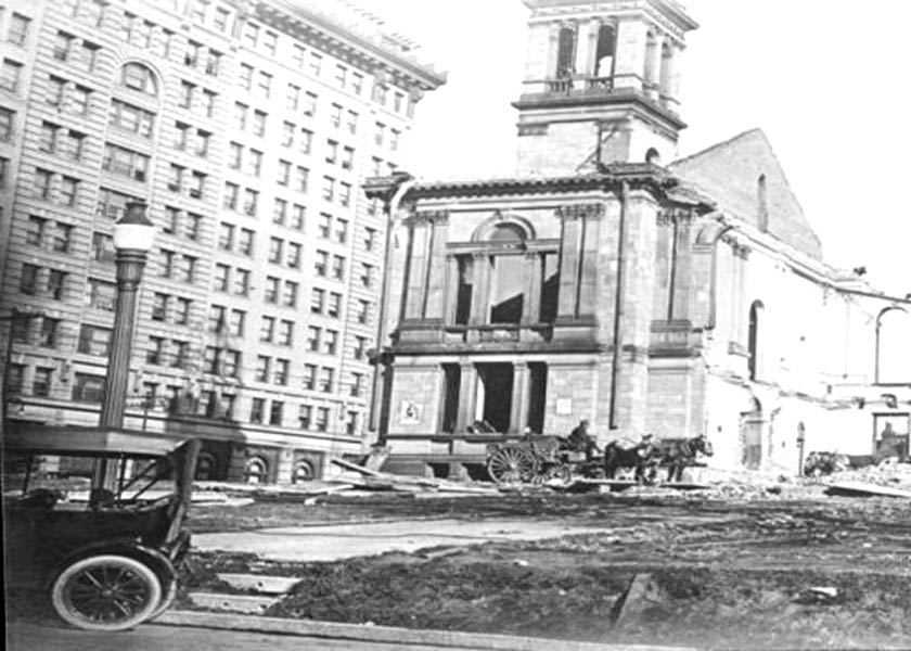 Demolition of old Courthouse in Rodney Square Wilmington DE 1919