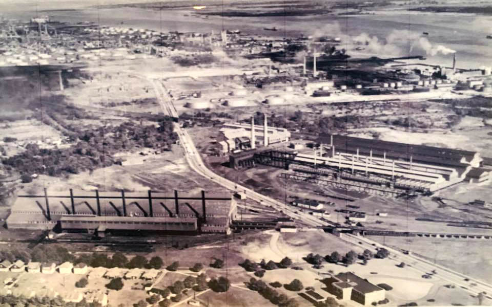 Knollwood in Claymont Delaware along side of the steel mill in 1955