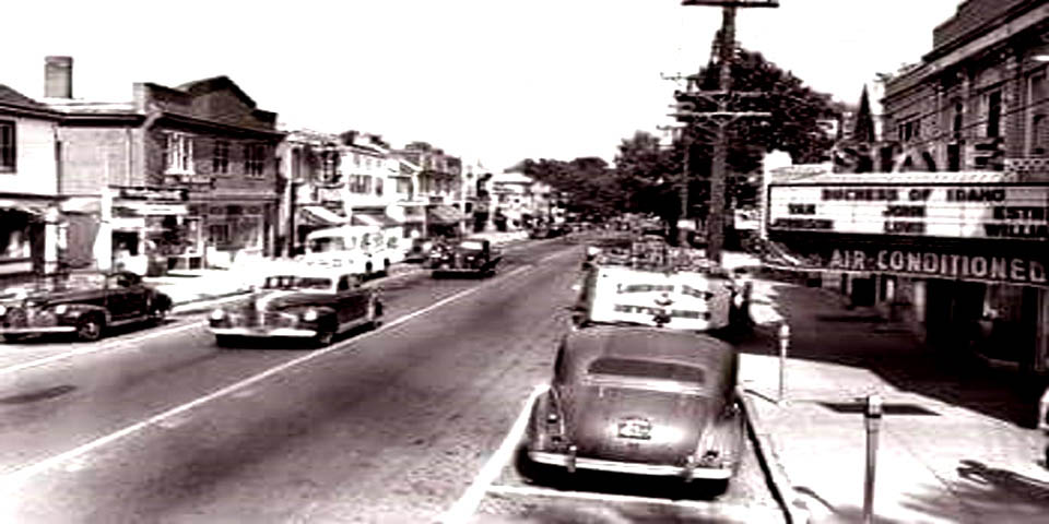 Main Street in Newark Delaware 8-9-1950