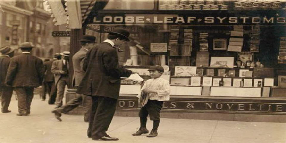 News Paperboy James Logullo at 7 yrs old in Wilmington Delaware May 1910