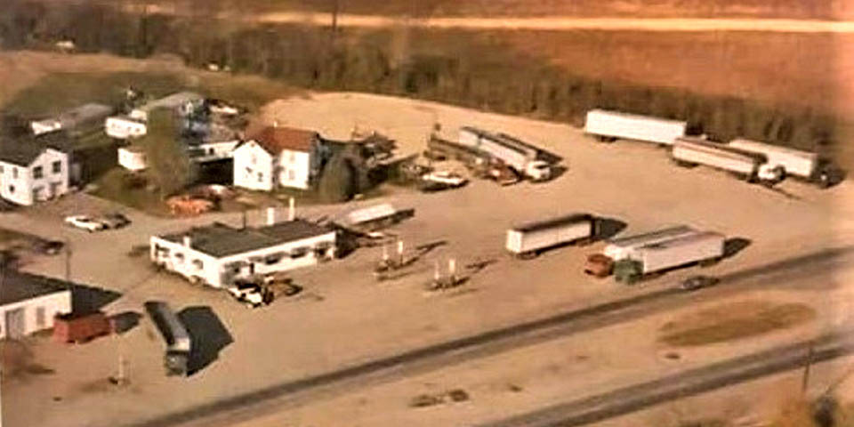 Peggys Truck Stop on Route 40 in Delaware circa 1977