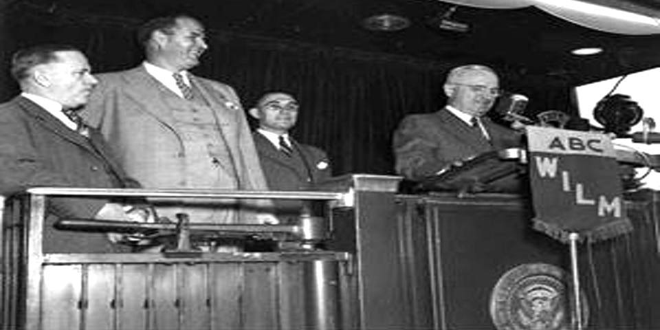 President Harry Truman campaigned for Democratic candidate for President Adlai Stevenson in Wilmington Delaware 10-21-1952