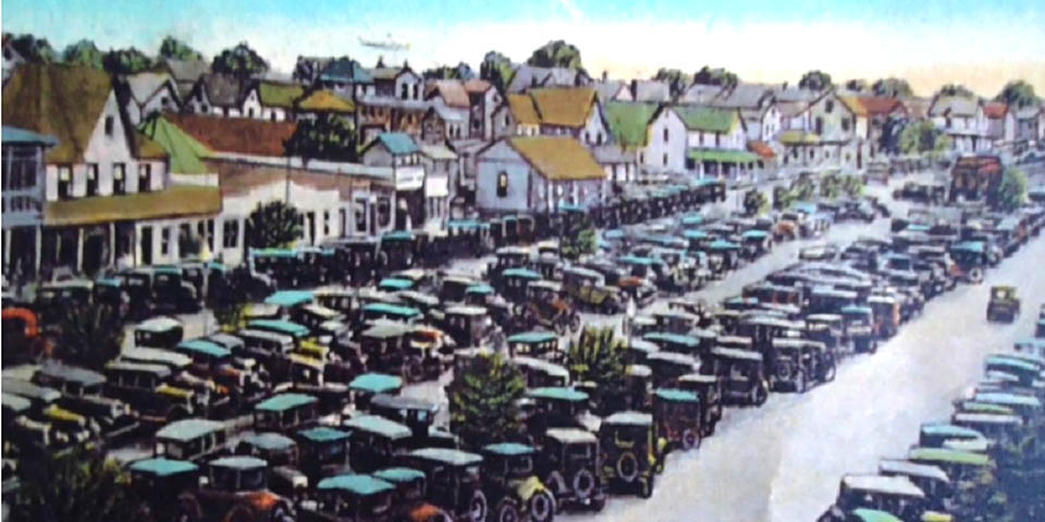 REHOBOTH AVENUE IN REHOBOTH BEACH DELAWARE PARKING POST CARD 1931