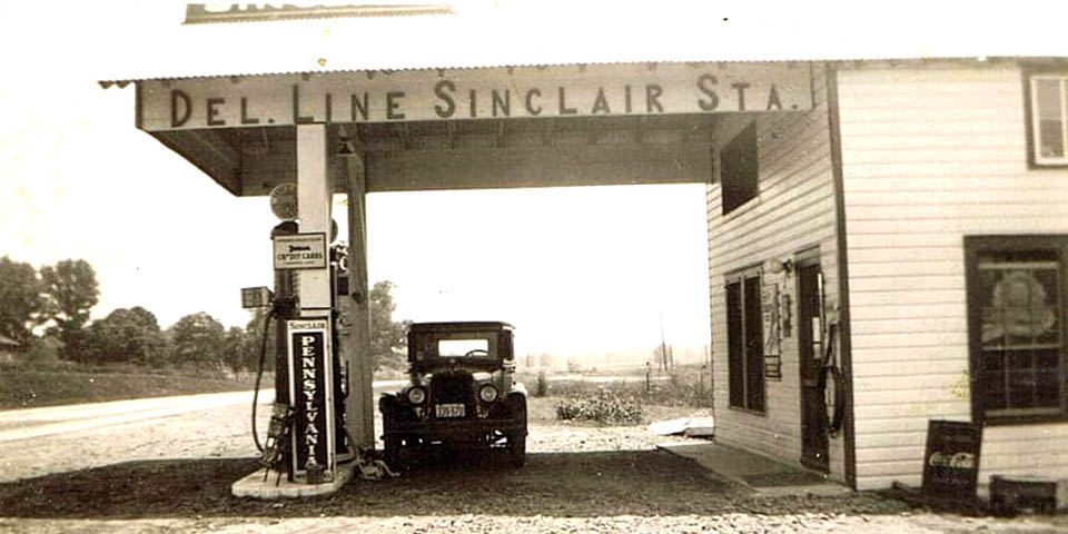 Sinclair Gas Station along Route 40 on the Delaware-Maryland Line in 1935 - 2