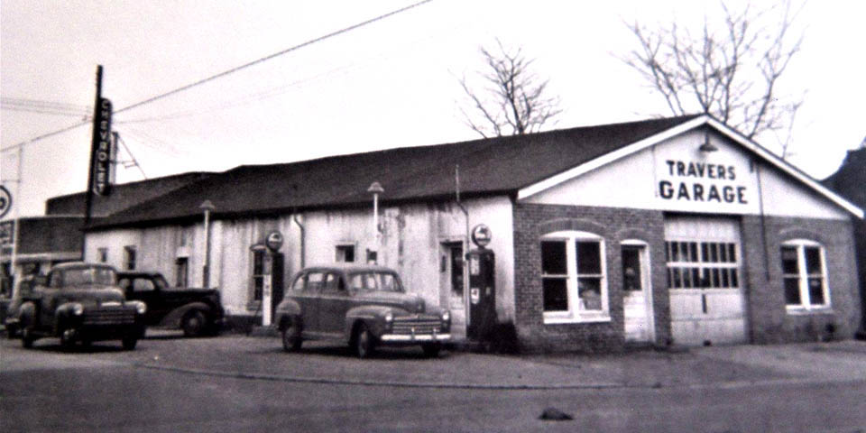 Travers Garage in Old New Castle Delaware circa 1940s