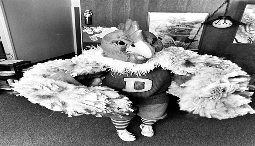 University of Delaware BLUE HEN MASCOT IN THE MID 1970s
