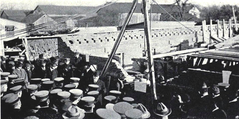UNIVERSITY OF DELAWARE DORM CORNER STONE CELEBRATION IN 1917