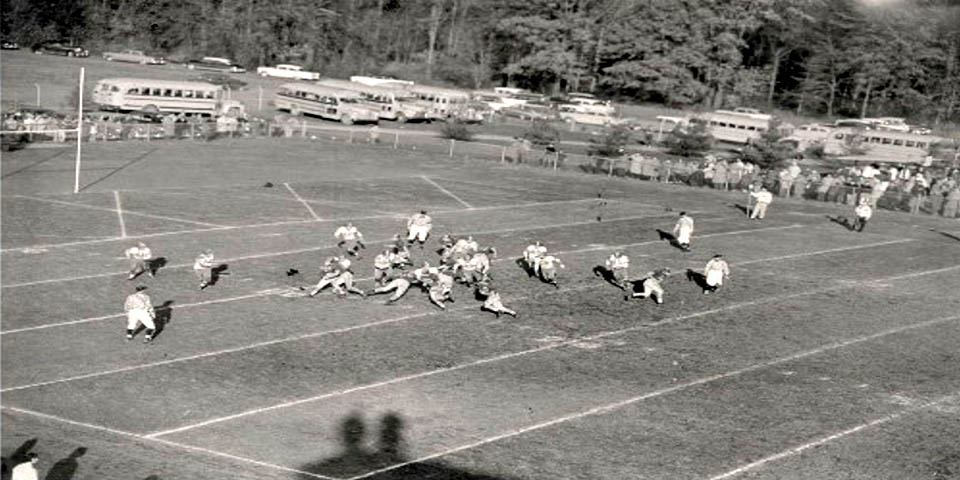 University of Delaware FOOTBALL GAME IN 1957