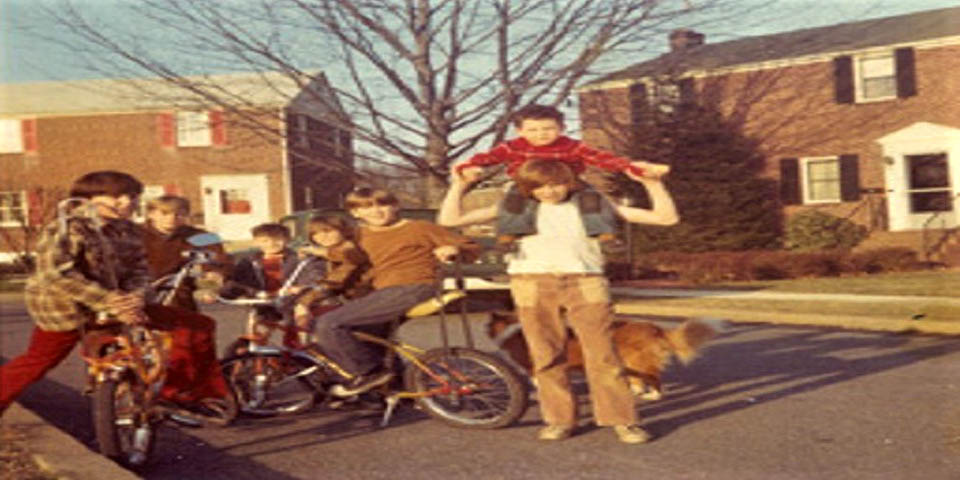 Villone Circle neighbor kids in Elsmere Delaware 1971