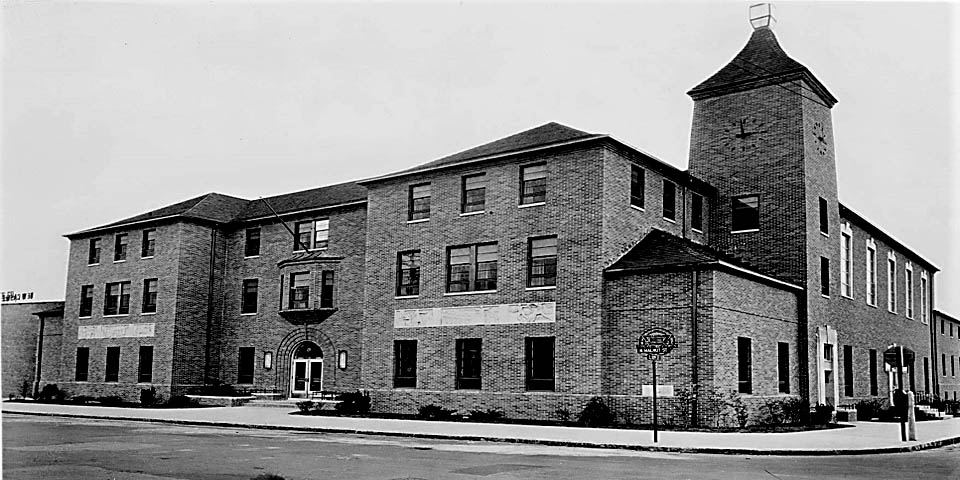Walnut Street YMCA in Wilmington Delaware in 1940