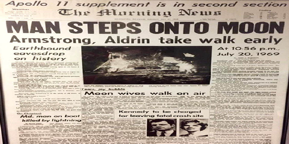 WILMINGTON MORNING NEWS COVER IN WILMINGTON DELAWARE ABOUT WALK ON THE MOON JULY 31st 1969